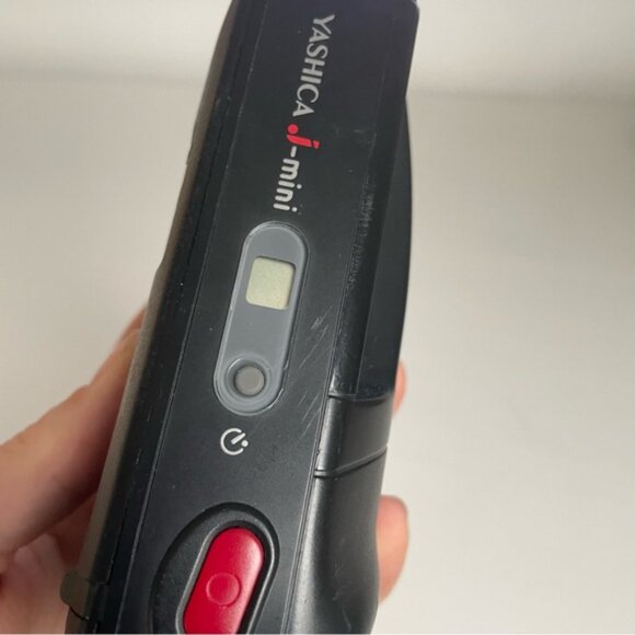 Yashica J mini film camera - Picture 3 of 5